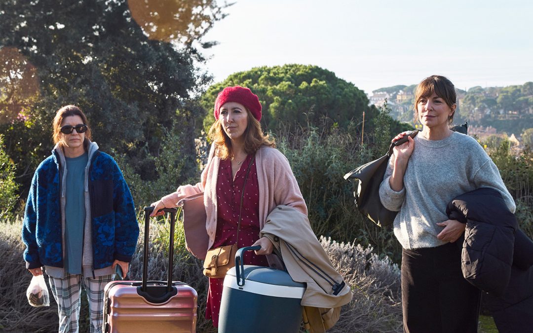 ÀGATA ROCA, LAIA MARULL, BETSY TÚRNEZ PROTAGONITZEN UNA ESCAPADA CÒMICA I SENSE FRENS A “LES IRRESPONSABLES”, al FIC-CAT 2025 (CRÍTICA)