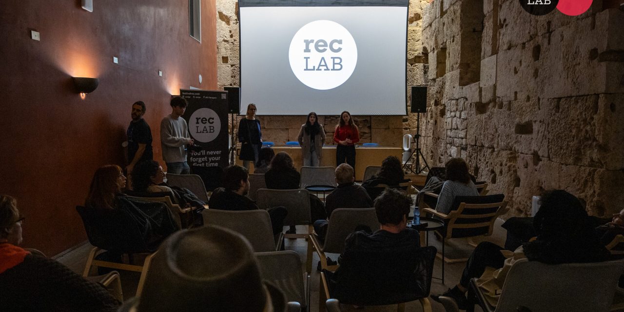 STAY TUNED / TORNA EL RECLab del FESTIVAL REC