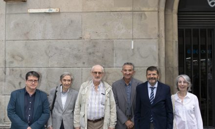 Ciutat Vella dedica una placa a la figura de Segundo de Chomón