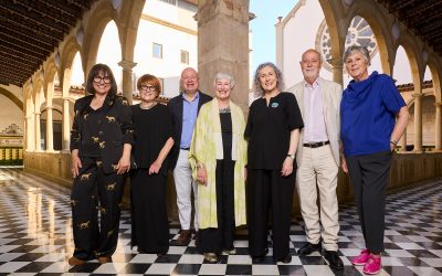 SIS GLOSSES PER A SIS MERESCUTS PREMIS D’HONOR