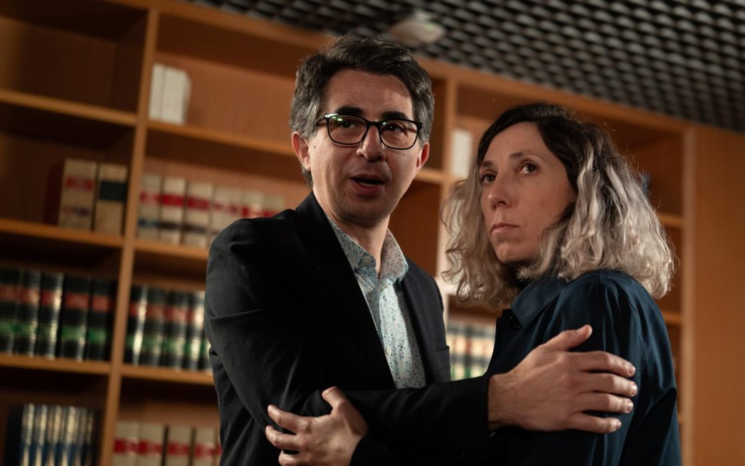 “Pizza Movies” Judit Martín i Berto Romero desfermats en una comèdia caòtica que converteix el cinema en una pizzeria absurda