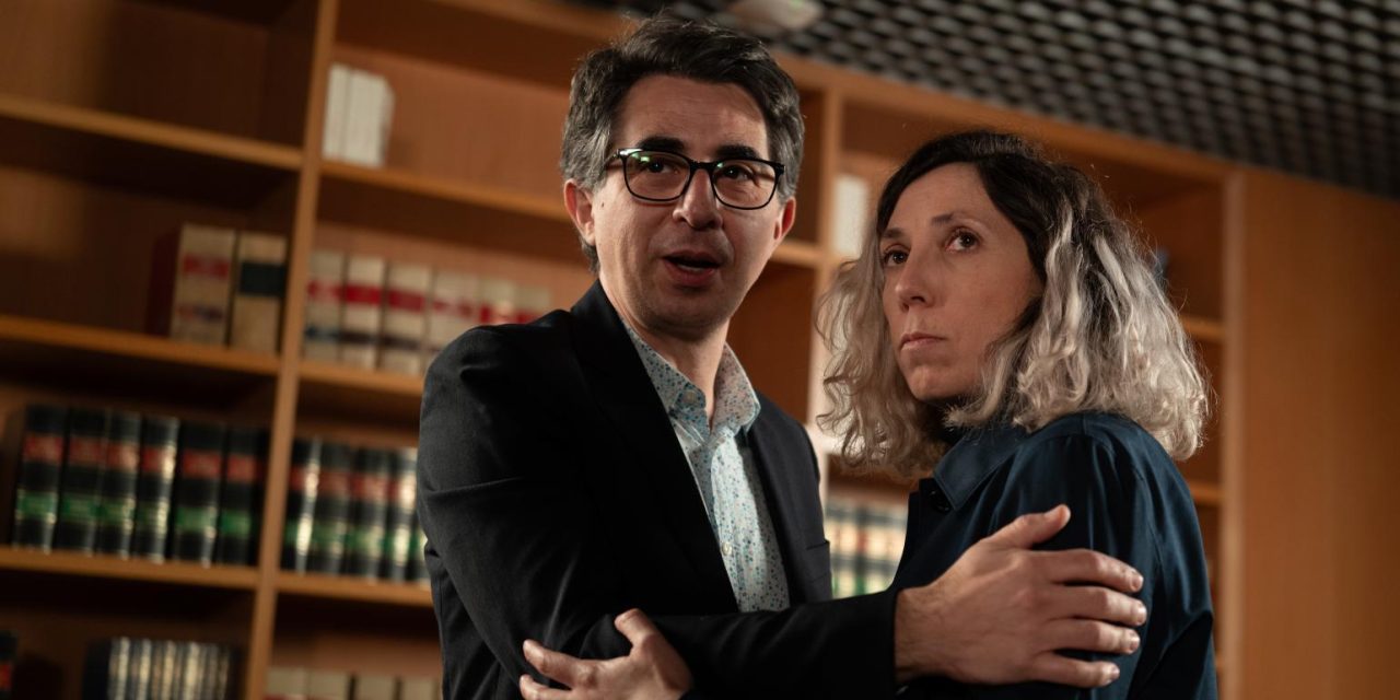 “Pizza Movies” Judit Martín i Berto Romero desfermats en una comèdia caòtica que converteix el cinema en una pizzeria absurda