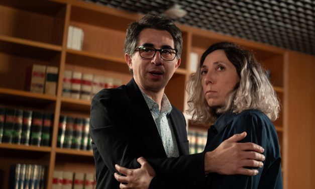 “Pizza Movies” Judit Martín i Berto Romero desfermats en una comèdia caòtica que converteix el cinema en una pizzeria absurda