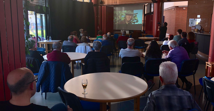 QUE GRAN ÉS EL CINEMA!! Projeccions per a gent gran